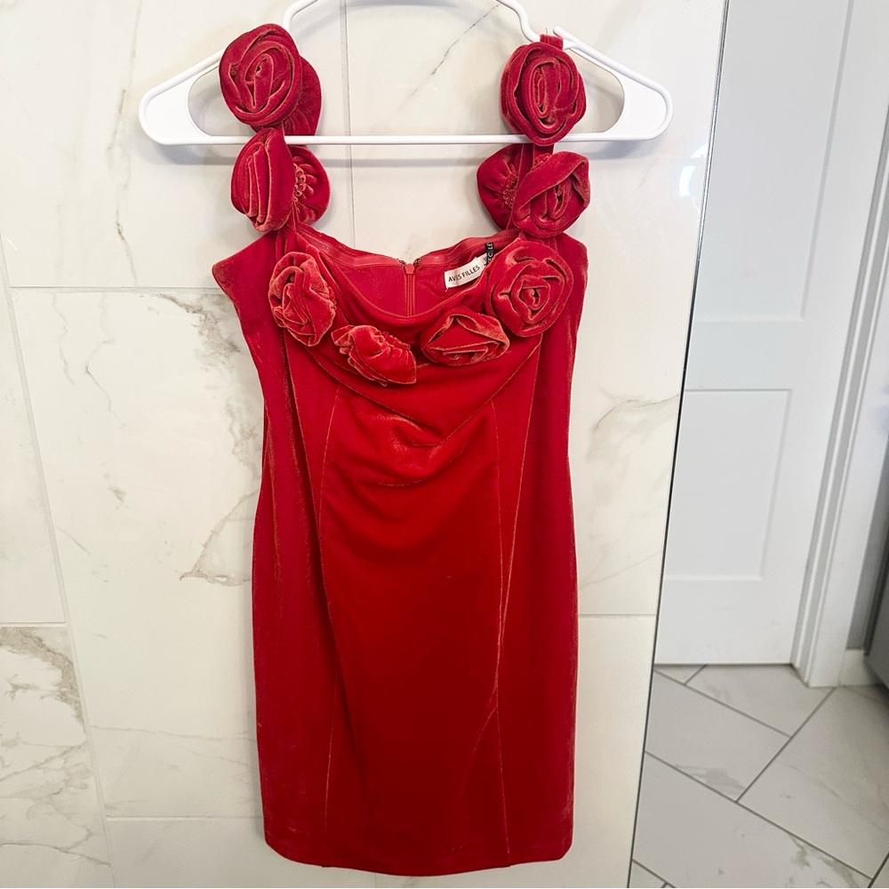 Avec Les Filles Rosette Velvet Off The Shoulder Mini Dress - Picture 4 of 7